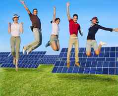 跳年轻的人快乐集团绿色太阳能能源