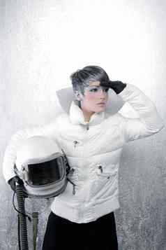 宇航员宇宙飞船飞机头盔时尚女人