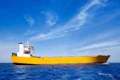 锚货物黄色的船蓝色的海
