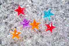 圣诞节色彩斑斓的玻璃星星冷冰