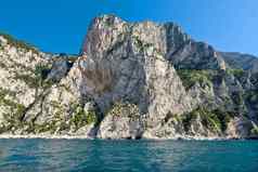 纯粹的悬崖卡普里下降土耳其石Mediterannean海意大利