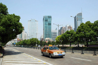 上海街现代建筑