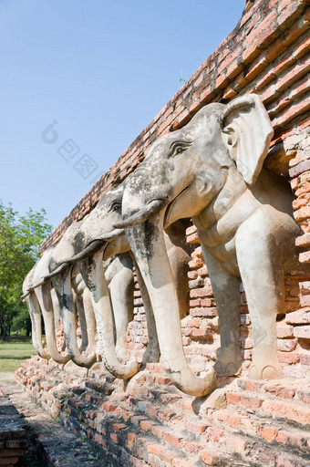 大象雕塑装修