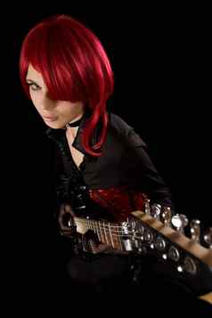 红色头发的人女孩吉他高角视图