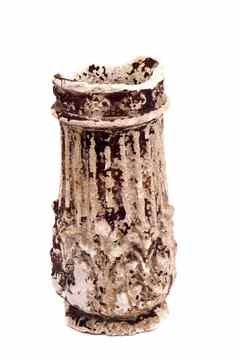 孤立的古老的破碎的花瓶