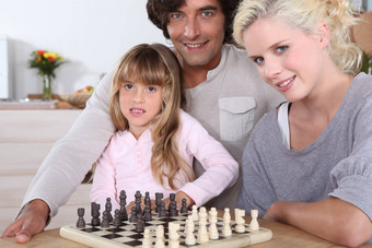 家庭玩国际象棋