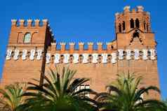 巴塞罗那城堡龙城堡