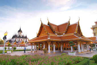 泰国体系结构什么拉查纳达罗哈普拉萨特