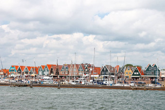 船只港口Volendam荷兰