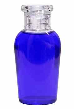 小瓶蓝色的液体白色背景
