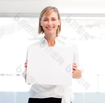 微笑女人显示大业务卡