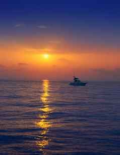 渔船地平线日落日出海