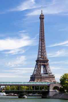 国家具有里程碑意义的埃菲尔铁塔塔他的河巴黎法国