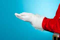 裁剪图像圣诞老人开放手掌