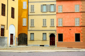 彩色的意大利房子