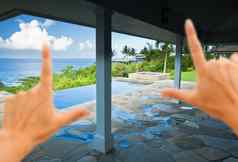 手框架惊人的夏威夷海洋视图甲板