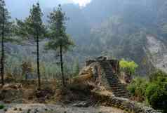石头步骤的地方仪式燃烧死人尼泊尔
