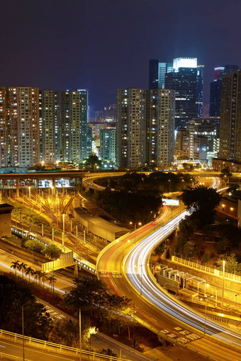 高速公路交通晚上香港