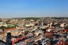 视图房顶里沃夫城市