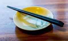 陶瓷碗筷子