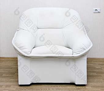 白色现代沙发孤立的白色