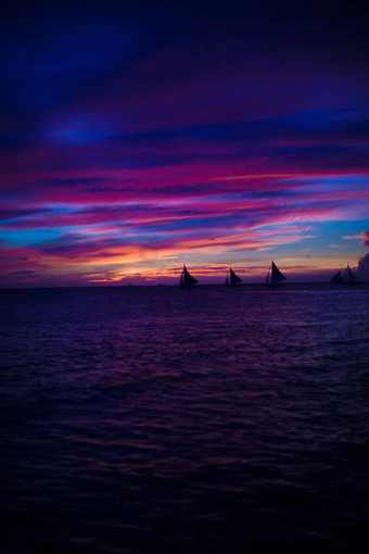 色彩斑斓的明亮的<strong>日落岛长滩岛</strong>菲律宾