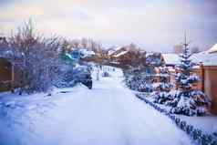 冬天雪景观房子小村
