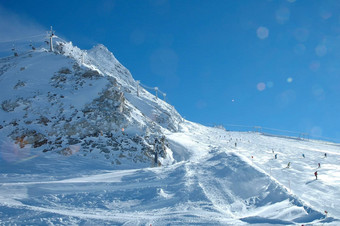 滑雪坡电梯hintertux冰川