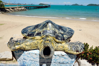 有趣的乌龟雕像春武里省泰国