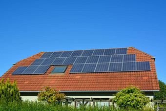 <strong>太阳能</strong>能源面板屋顶房子