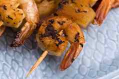 串肉扦虾菠萝