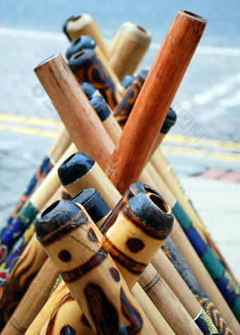 didgeridoos显示