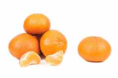 新鲜的橘子白色背景