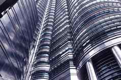 未来主义的摩天大楼