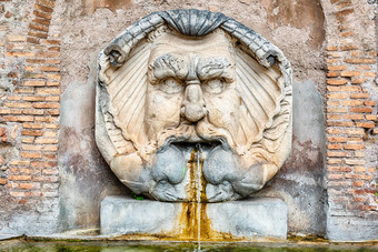 喷泉面具罗马意大利