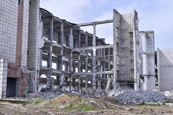 块金属石头摇摇欲坠拆除建筑地板