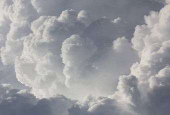 云天空雨