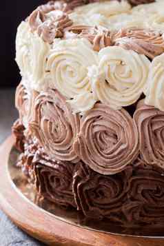 生日蛋糕装饰巧克力奶油玫瑰