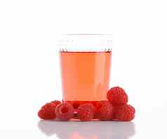 玻璃树莓汁
