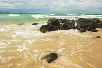 波海滩鲷鱼岩石南威尔士