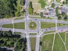 空中视图环形交叉路口波兰