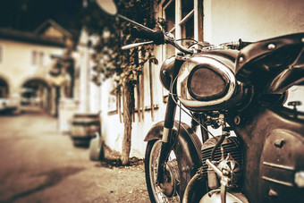古董摩托车特写镜头