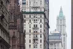 纽约城市较低的曼哈顿摩天大楼百老汇街