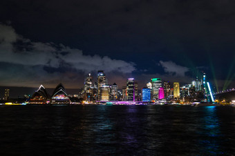 长曝光晚上拍摄城市中心悉尼斯凯林