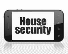 安全概念智能手机房子安全显示