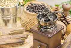咖啡豆子咖啡磨床杯咖啡木表