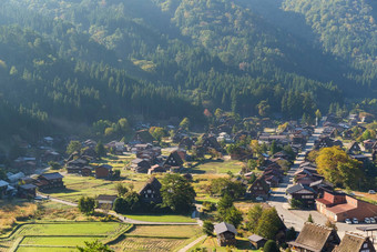 传统的日本白川乡村