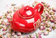 红色的茶壶