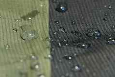 水排斥纺织材料