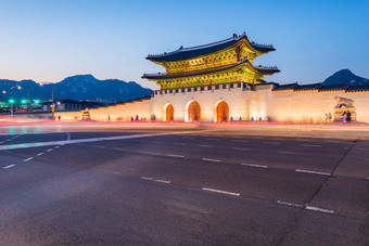 韩国Gyeongbokgung宫晚上首尔南韩国